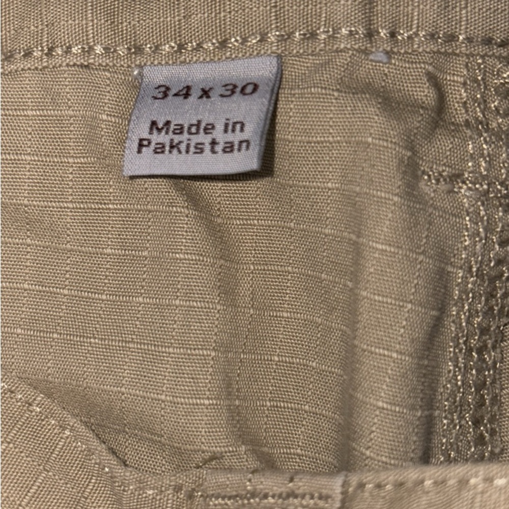 Men's carhart Tan Pants - Picture 1 of 4